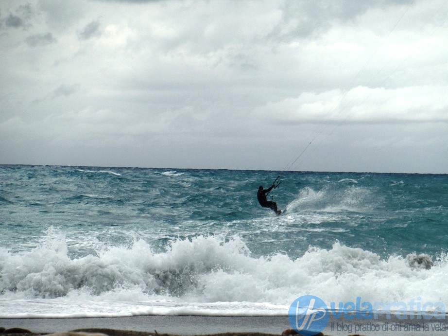 Kite surf, ecco le foto e il video degli amici ‘volanti’ 9